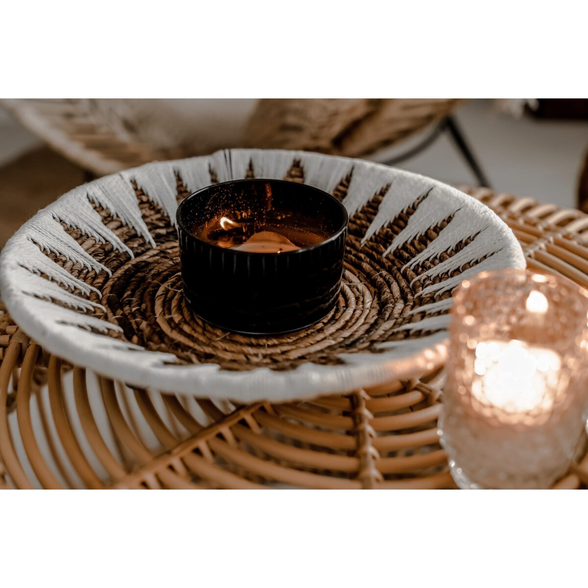 TALERZ Z BANANOWCA BIAŁY L