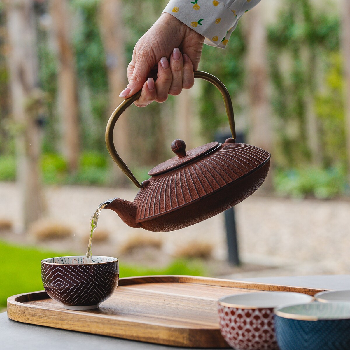 Dzbanek żeliwny Linhai 1.1L czerwony