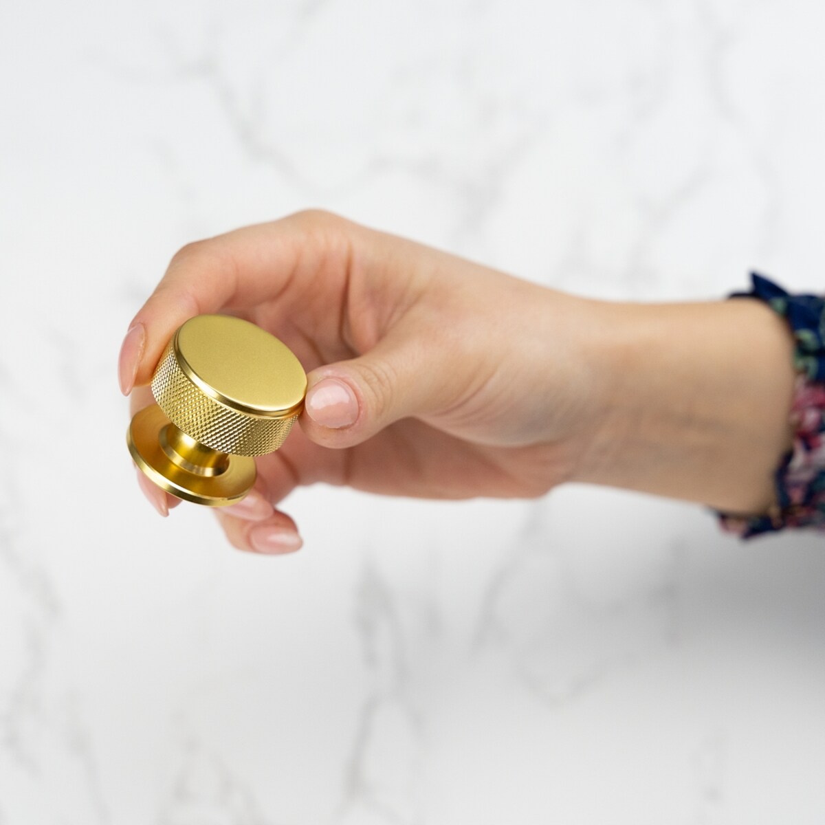 Gałka meblowa uchwyt do mebli złota okrągła 30 mm