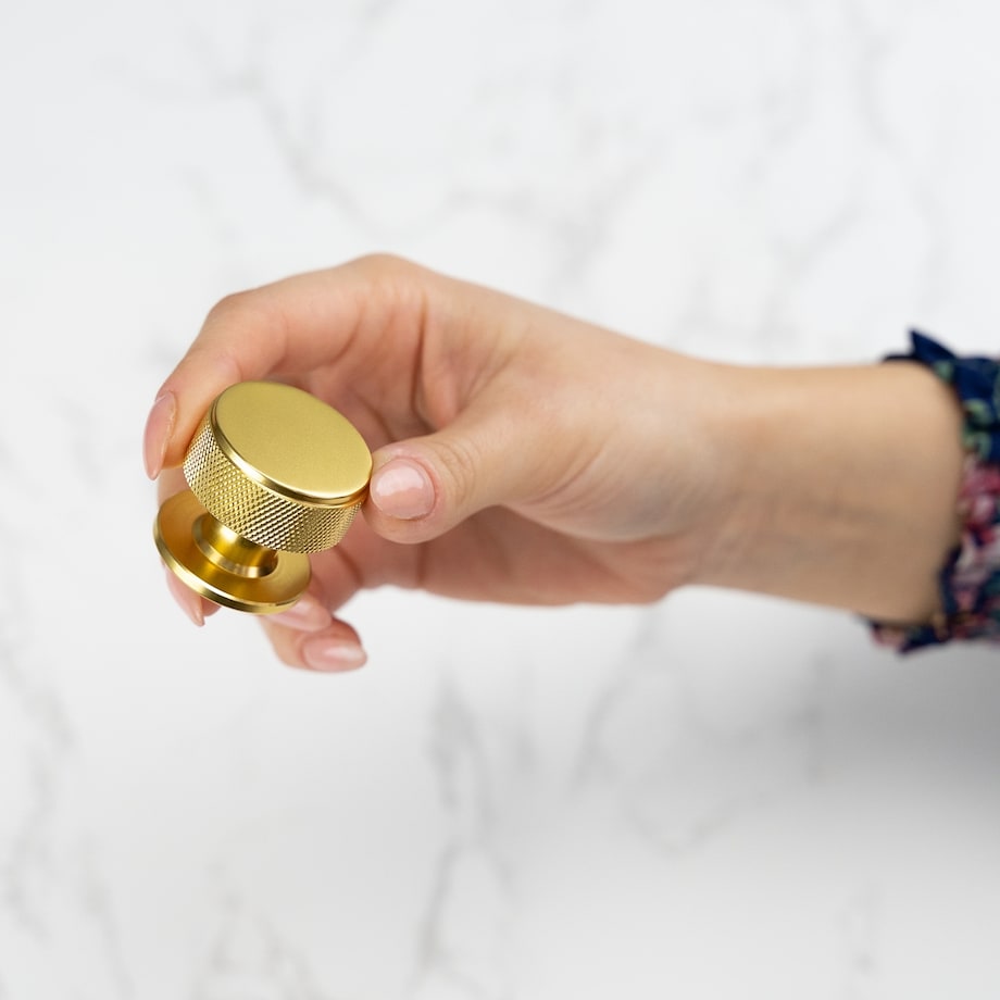 Gałka meblowa uchwyt do mebli złota okrągła 30 mm