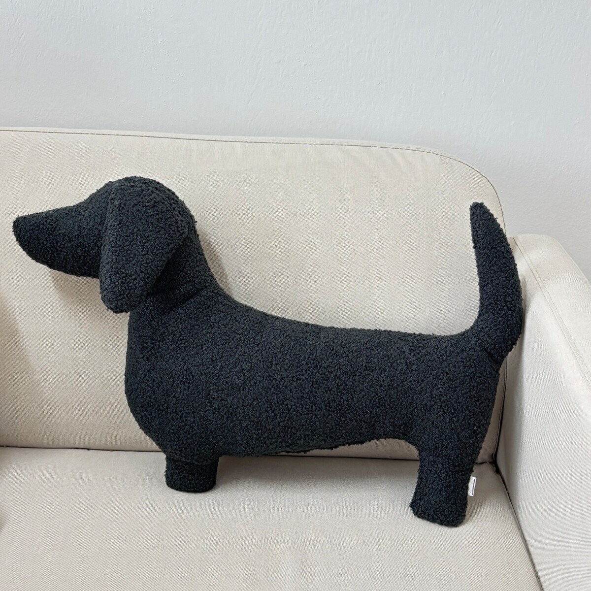 Poduszka pies Jamnik boucle czarna