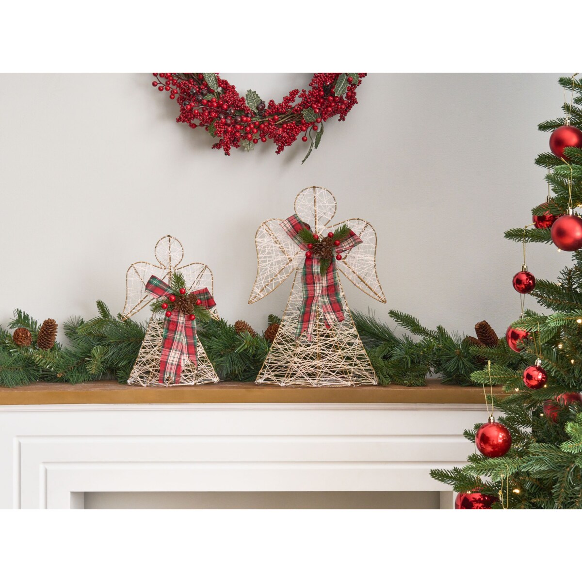 Dekoracja świąteczna ANNSJON Anioł 30/40 cm Kolorowy