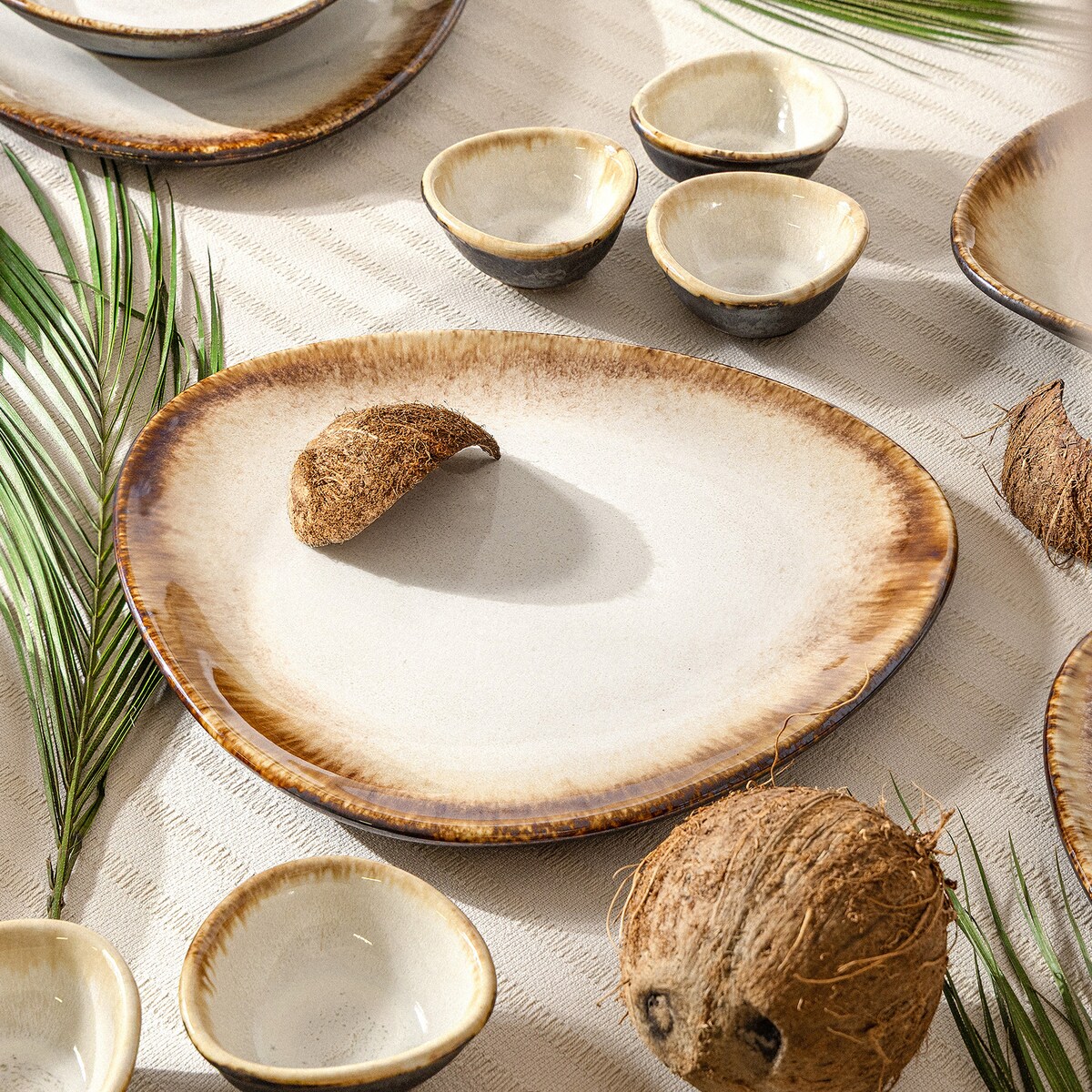 Konsimo PRIMA Zestaw obiadowy 6os. (24 el.), jasnobeżowy