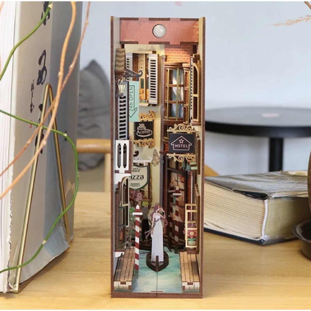 Miniaturowy domek Book Nook - Podróż do Wenecji - Tonecheer