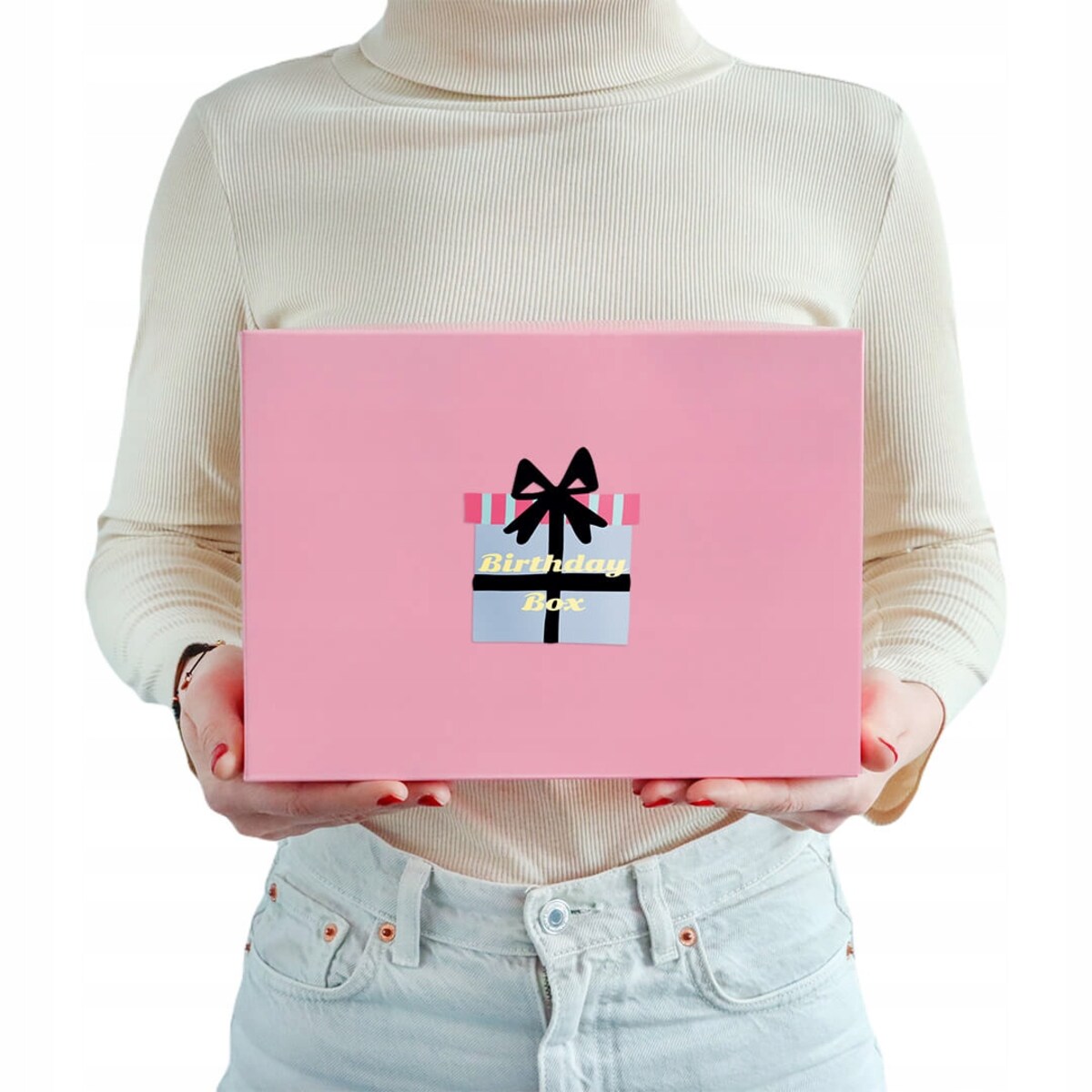 Zestaw prezentowy upominkowy różowy BOX na URODZINY z herbatą czekoladą kubkiem zaparzaczem - dla kobiety nastolatki licealistki koleżanki dziewczyny niej