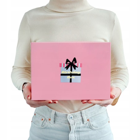 Zestaw prezentowy upominkowy różowy BOX na URODZINY z herbatą czekoladą kubkiem zaparzaczem - dla kobiety nastolatki licealistki koleżanki dziewczyny niej