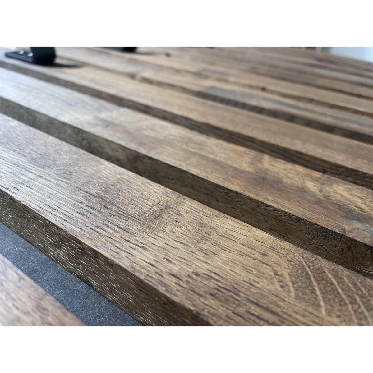 Drewniany wieszak na ubrania Lamele 80cm brązowy