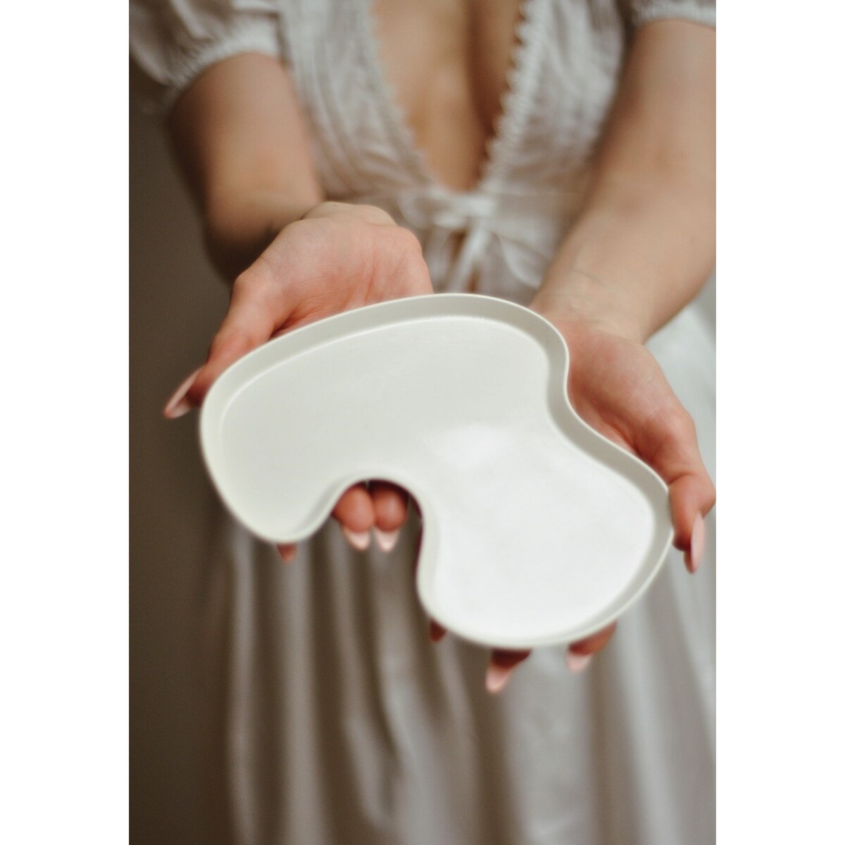 Podstawka na biżuterię FALA