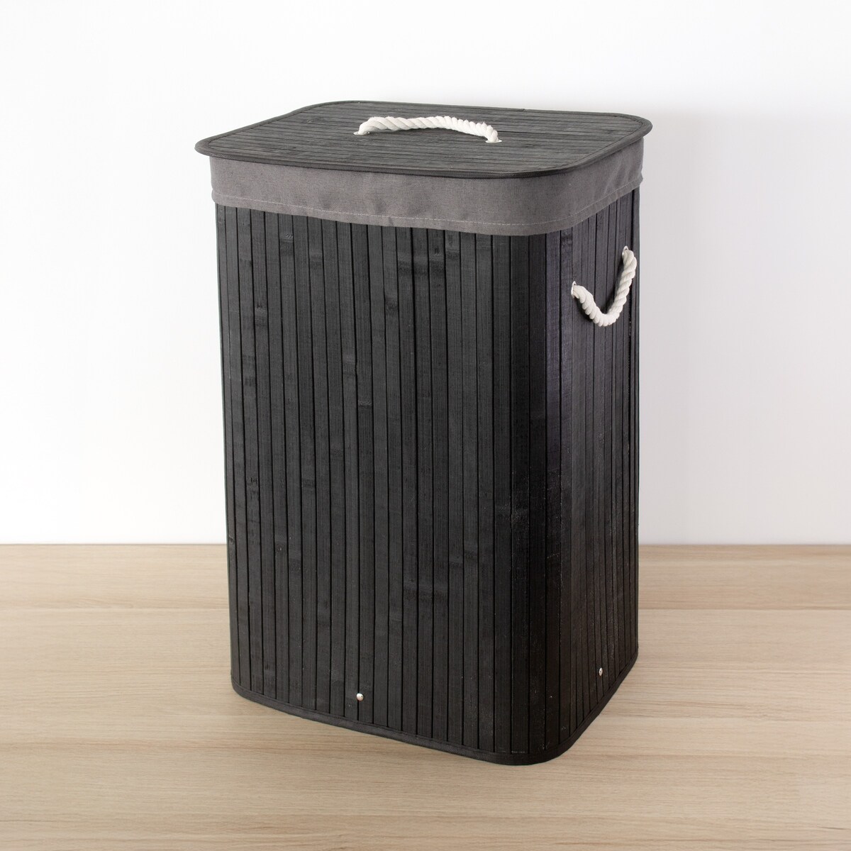 Kosz na pranie 60x42x32 cm 80 litrów LAVAGG czarny