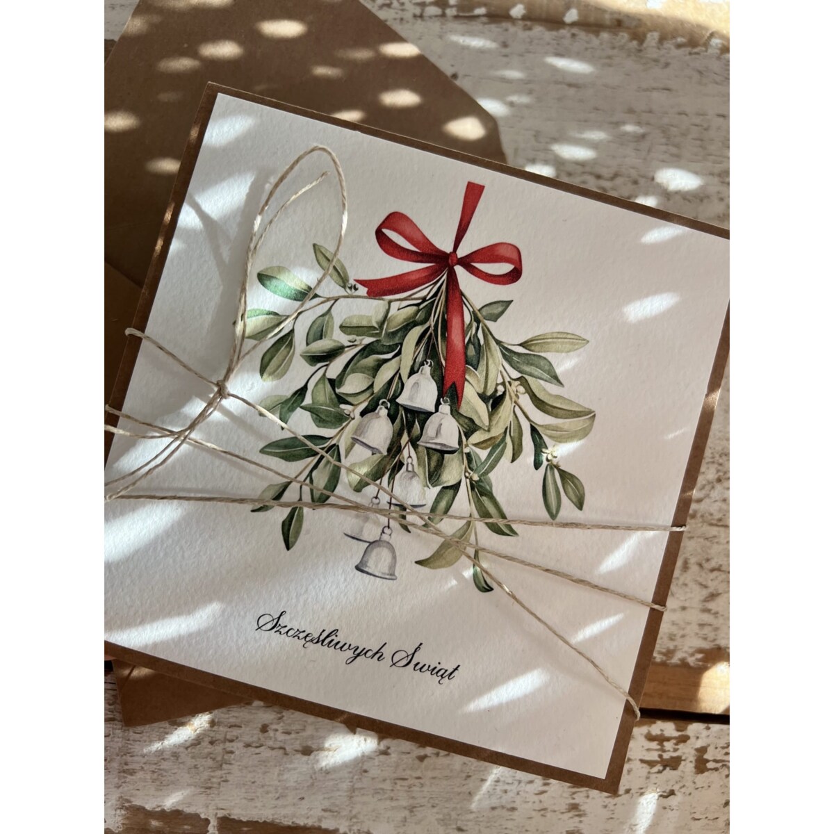 Kartka świąteczna ręcznie robiona z jemiołą na Boże Narodzenie - jemioła