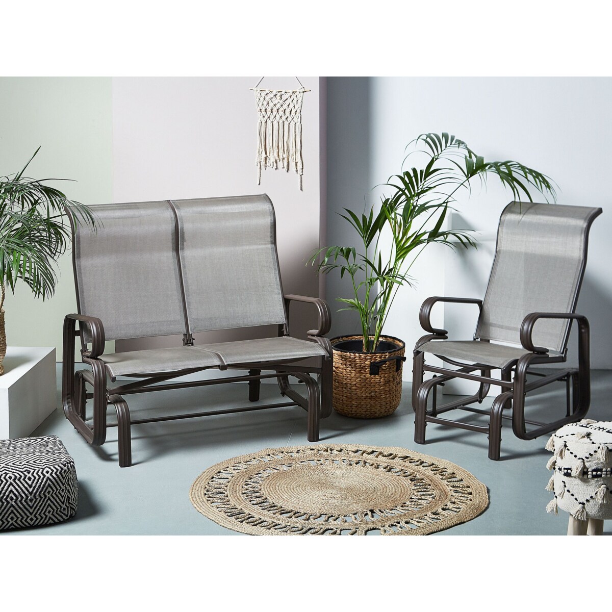 Ławka ogrodowa 114 cm bujana brązowa BORGIO