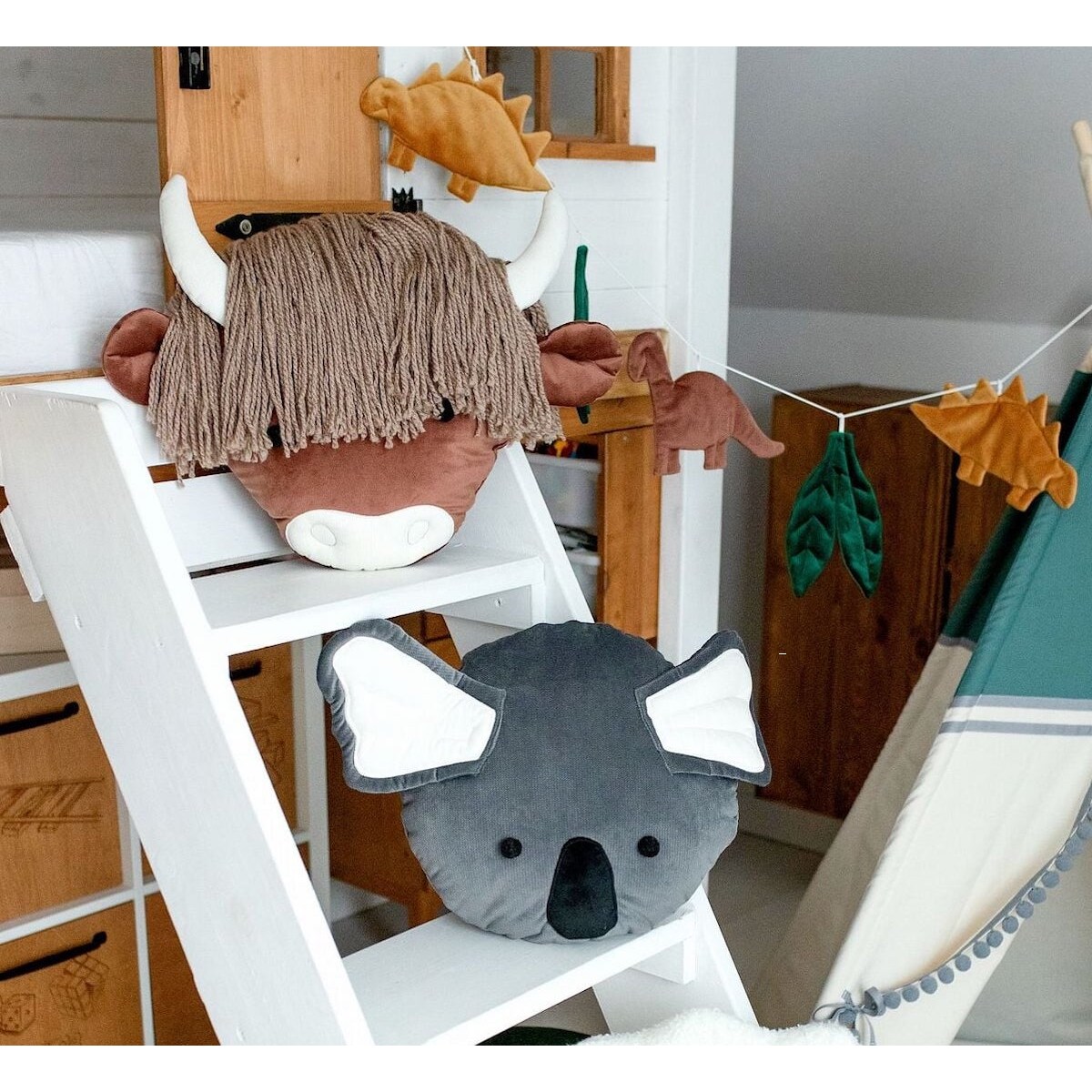 Poduszka Koala, szara dekoracyjna poduszka