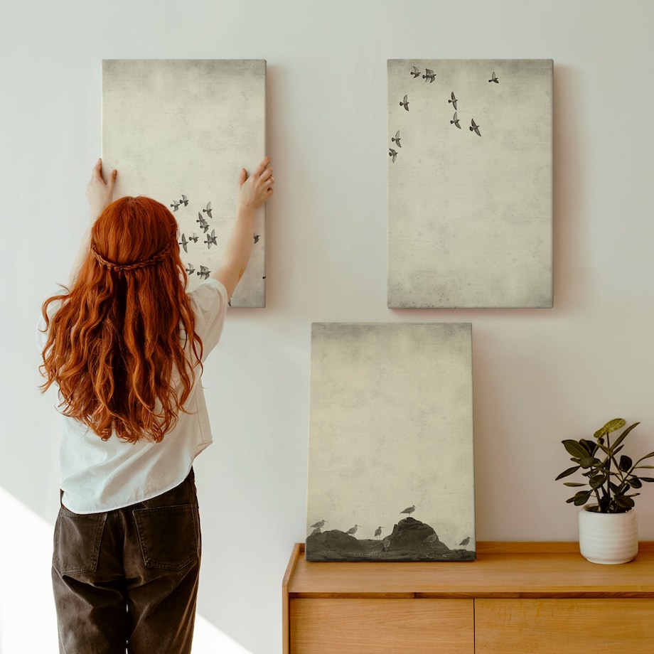 Zestaw 3 dużych obrazów na płótnie - Ptaki w locie styl minimalistyczny - beżowy