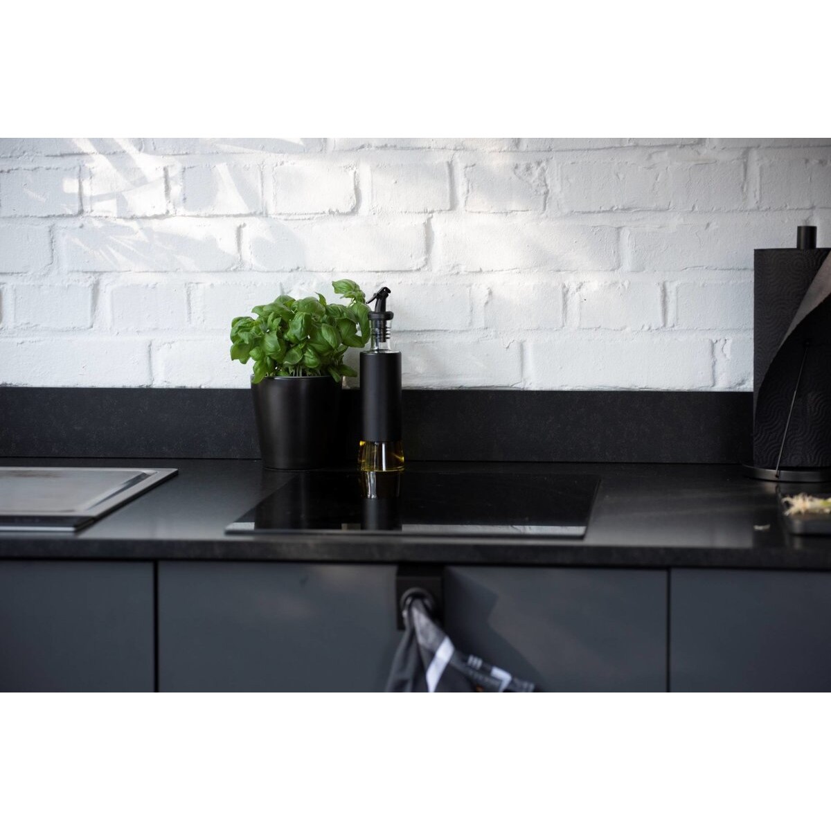 Doniczka na zioła KURO, ceramiczna, Ø 13 cm, WENKO