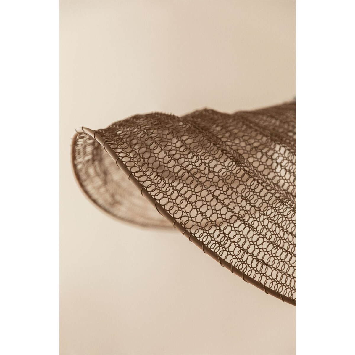 Lampa wisząca z drucianej siatki Garaine 58 cm