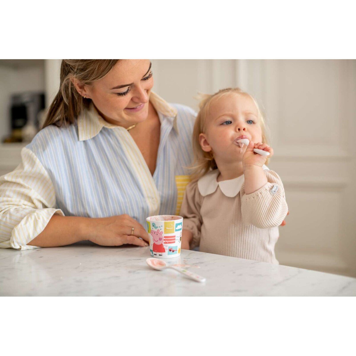 Kubek + zestaw sztućców, EASY EATER ŚWINKA PEPPA, 3 elementy, KOZIOL