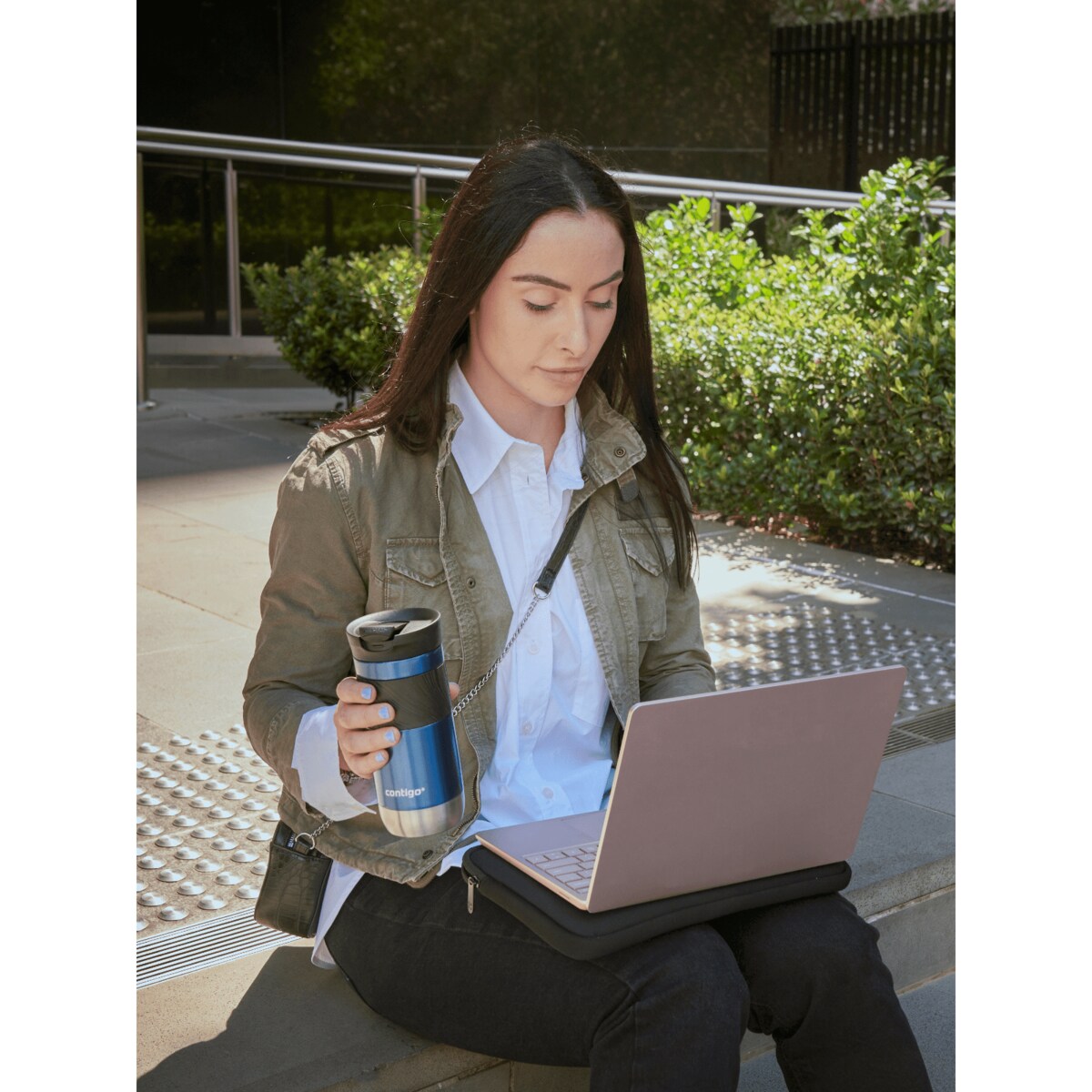 Kubek termiczny Contigo Byron 2.0 470ml - Niebieski