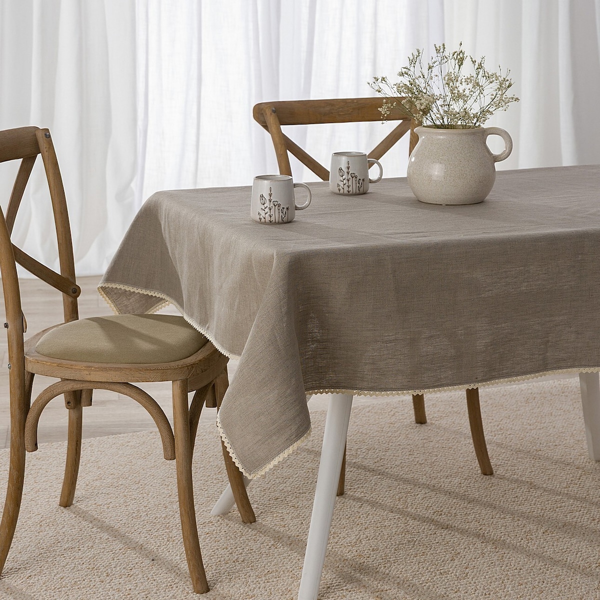 Obrus lniany z koronką 140x210 cm lniany