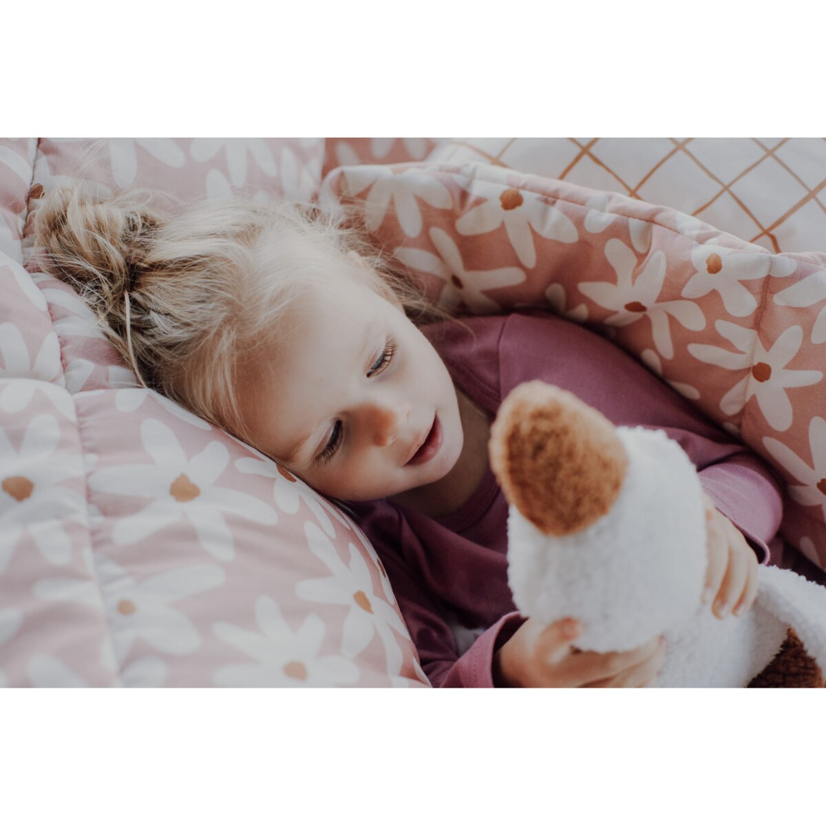 POŚCIEL BAWEŁNIANA Z WYPEŁNIENIEM BLUSH DAISIES - XXL