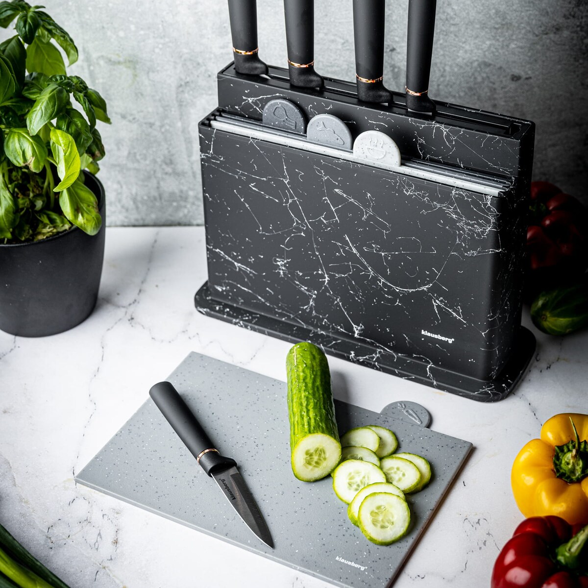 Zestaw noży kuchennych w bloku z deskami do krojenia noże KLAUSBERG