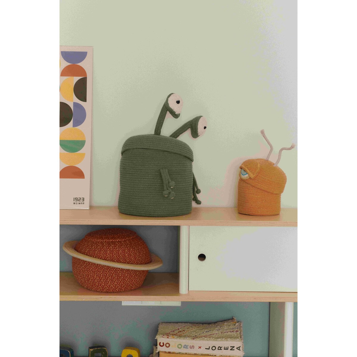 Kosz dekoracyjny Alien Ploot, "Mom, I want to be an astronaut" Lorena Canals