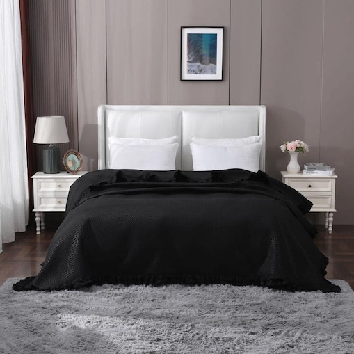 Narzuta z falbanką 220/240 cm