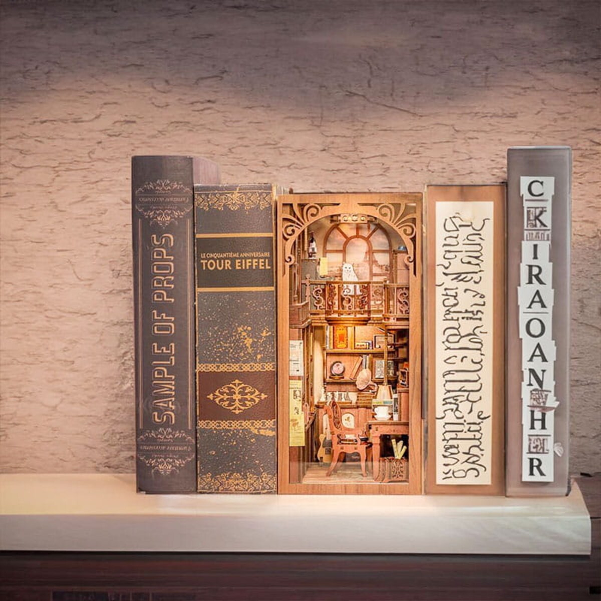 Miniaturowy domek Book Nook - Sekretny gabinet - CuteBee