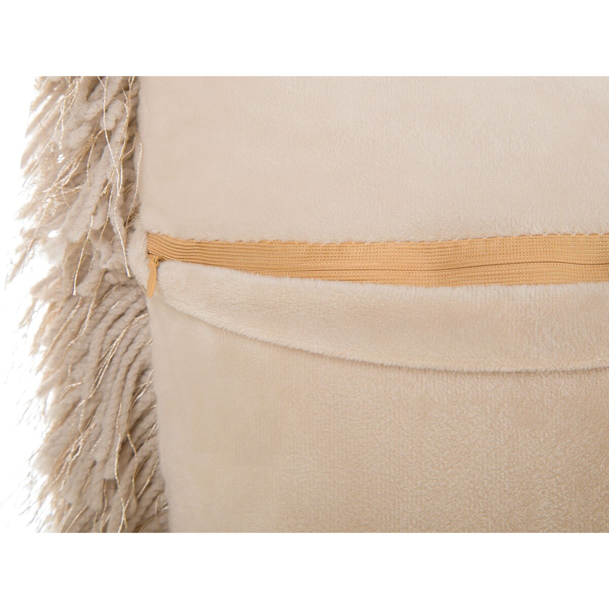 2 poduszki dekoracyjne włochacze 45 x 45 cm beżowe CIDE