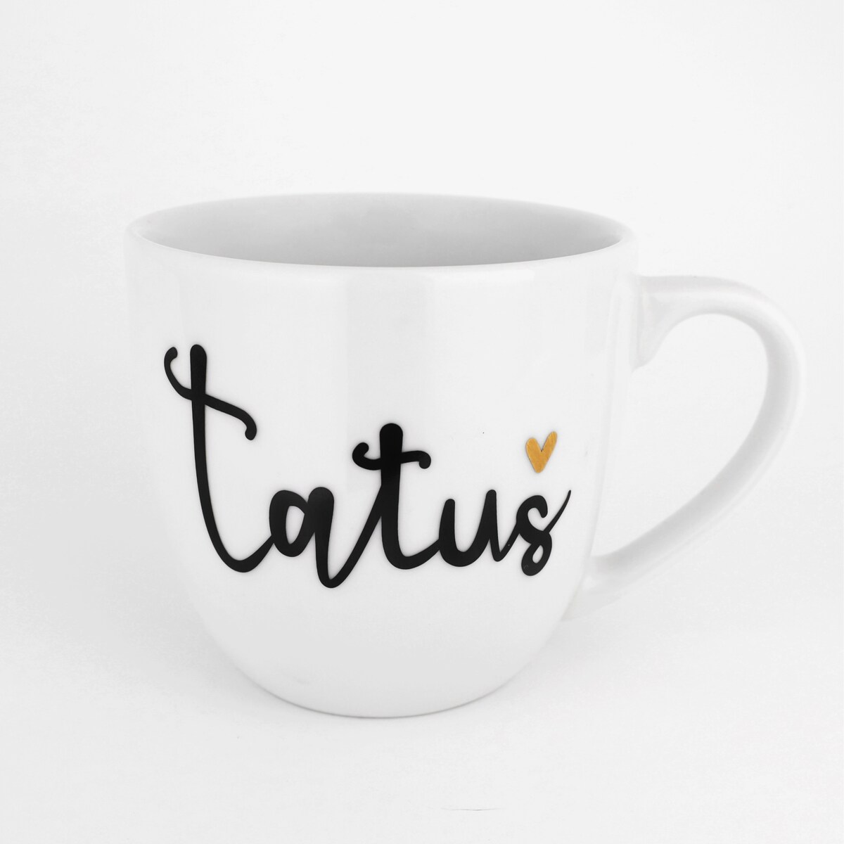 Biały Kubek Porcelanowy 300 ml - Napis Tatuś z Motywem Złotego Serca na Dzień Ojca dla Taty