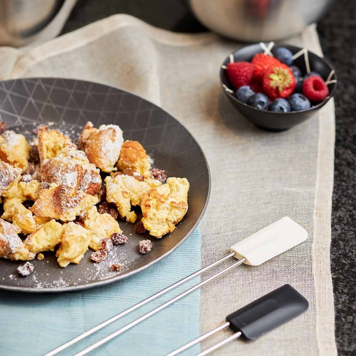 ROESLE - Patelnia żelazna kuta 28cm