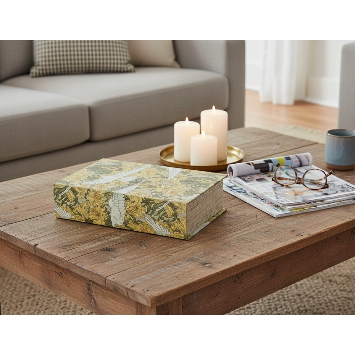 PUDEŁKO JAK KSIĄŻKA FAŁSZYWA NA DROBIAZGI BIŻUTERIĘ PREZENT GOŁĘBIE 24cm