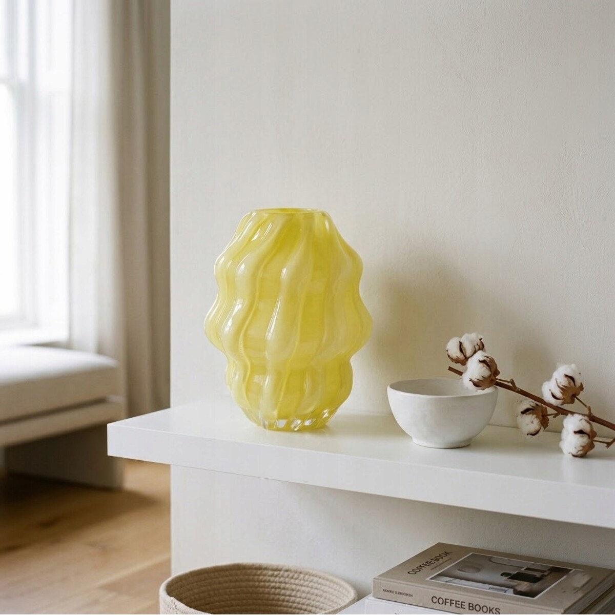 WAZON SZKLANY 20cm OKRĄGŁY ŻÓŁTY NA KWIATY BUKIET DO SALONU DOMU BOHO RETRO