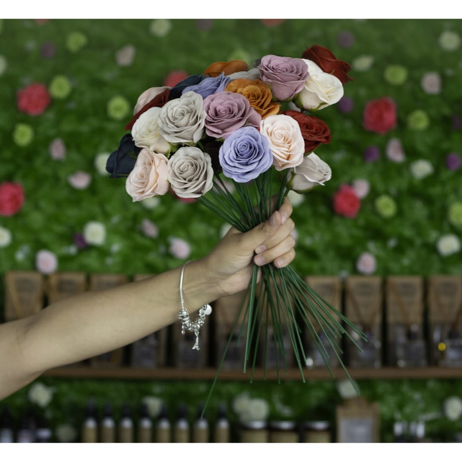 JAK ŻYWA RÓŻA z mydła pachnie na bukiet upominek prezent święta box mydlany