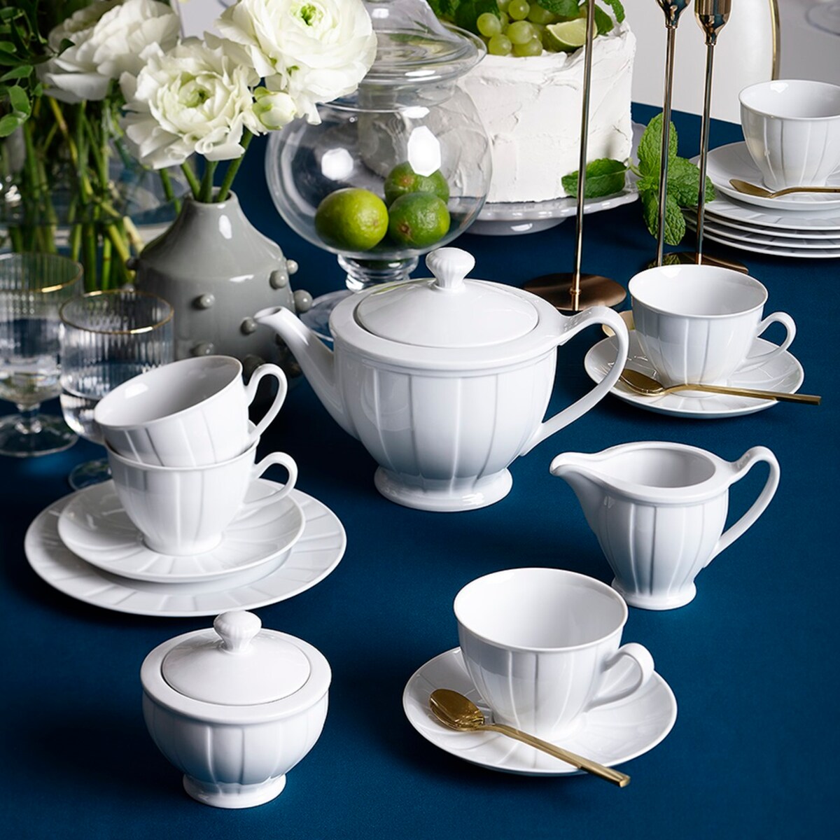 Cukiernica 250 ml Oktawa biała 0001