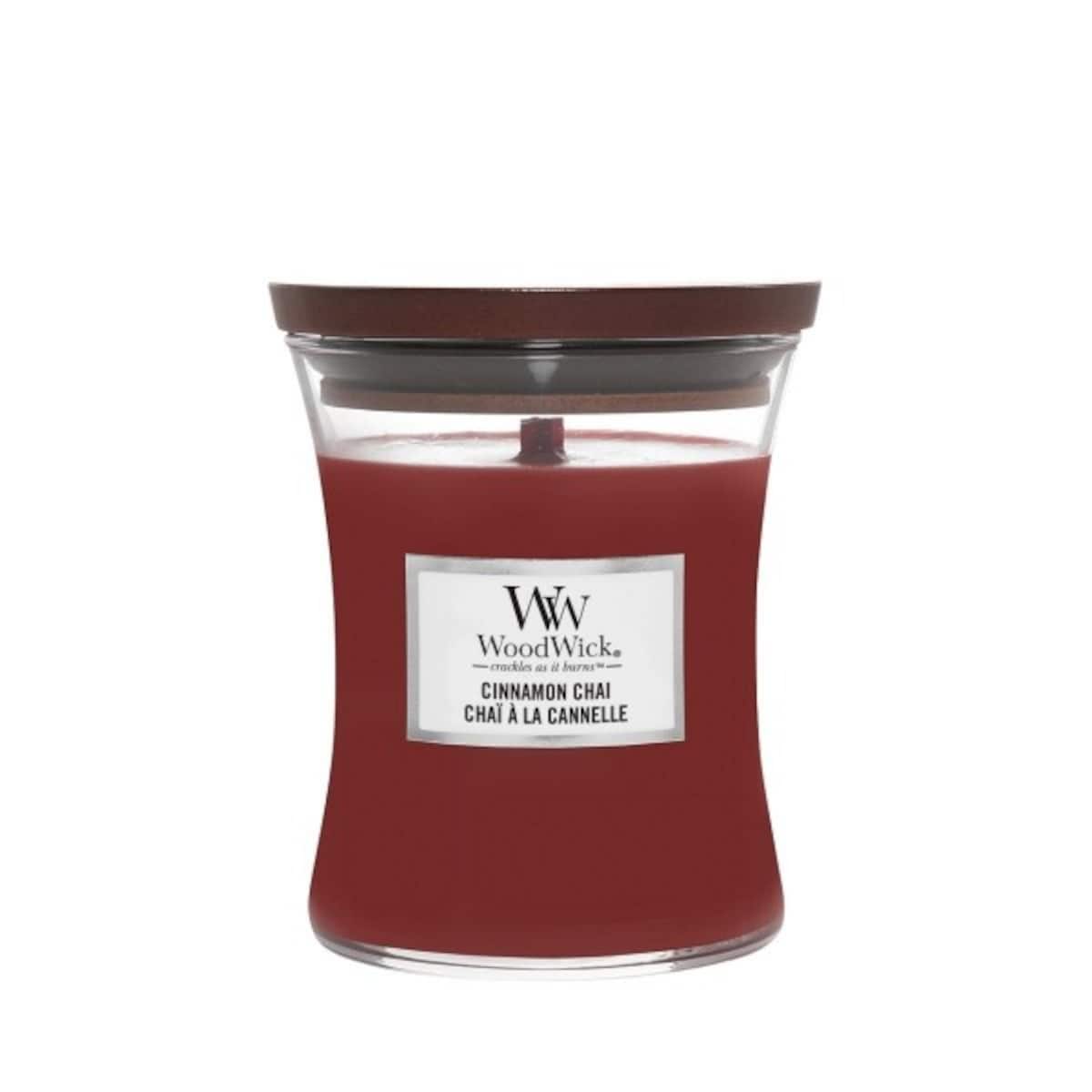 WoodWick świeca średnia CINNAMON CHAI