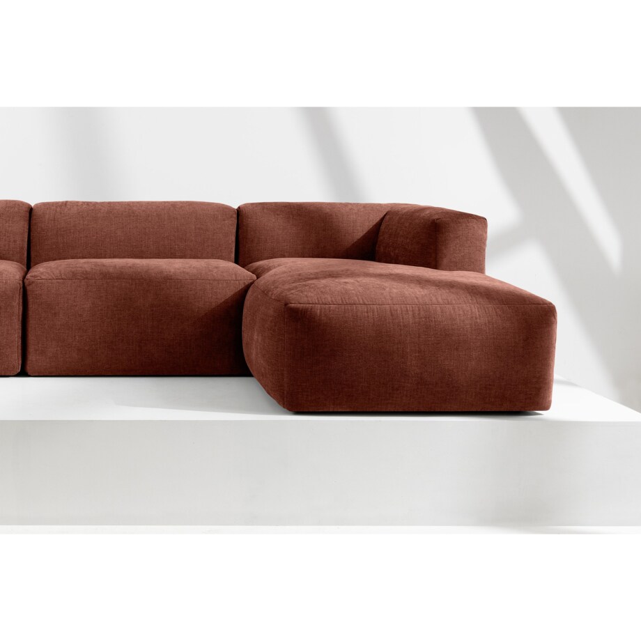 KONSIMO BUFFO Sofa narożna prawa 6-osobowa z wyjątkowo miękkim siedziskiem, kolor pomarańczowy