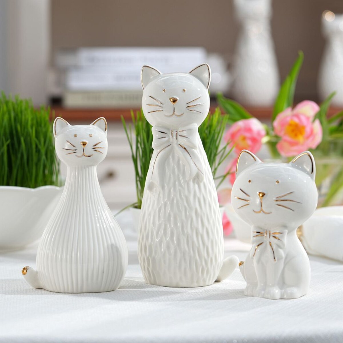 VILLA ITALIA Figurka kotka porcelanowa 13,5 cm EMILIA
