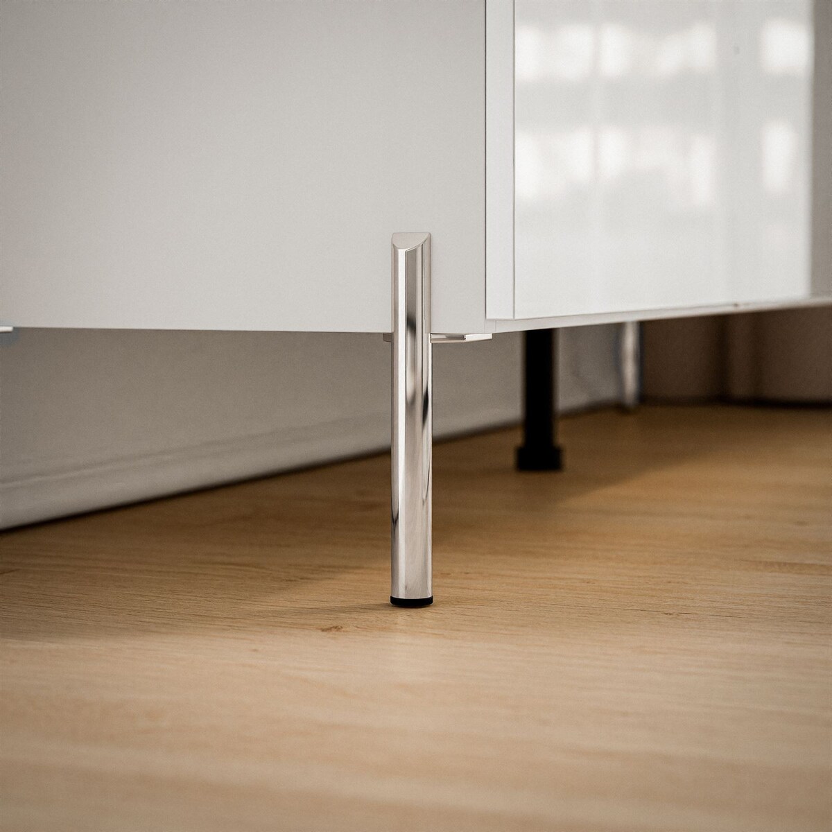 Komoda AURORA SILVER 3D biały połysk nogi proste