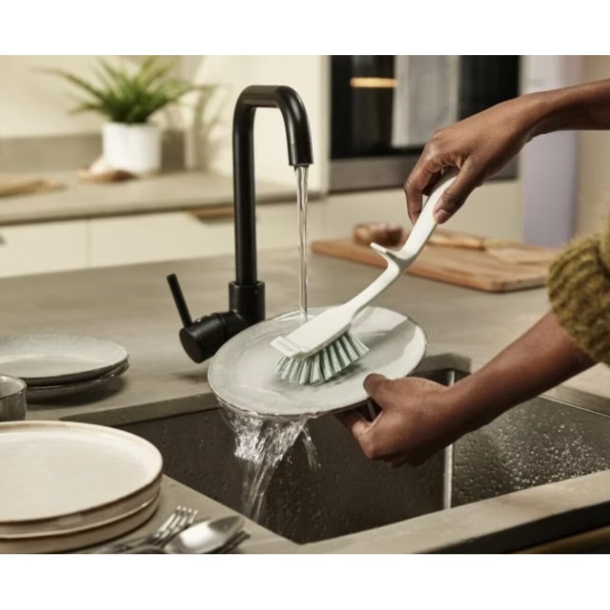 Szczotka do naczyń Edge Sage, 7 x 29 x 5 cm, Joseph Joseph