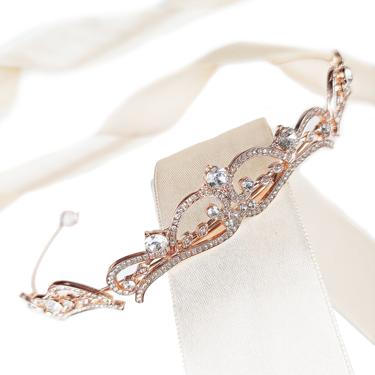 Delikatna korona tiara diadem ślubny 18 panieński