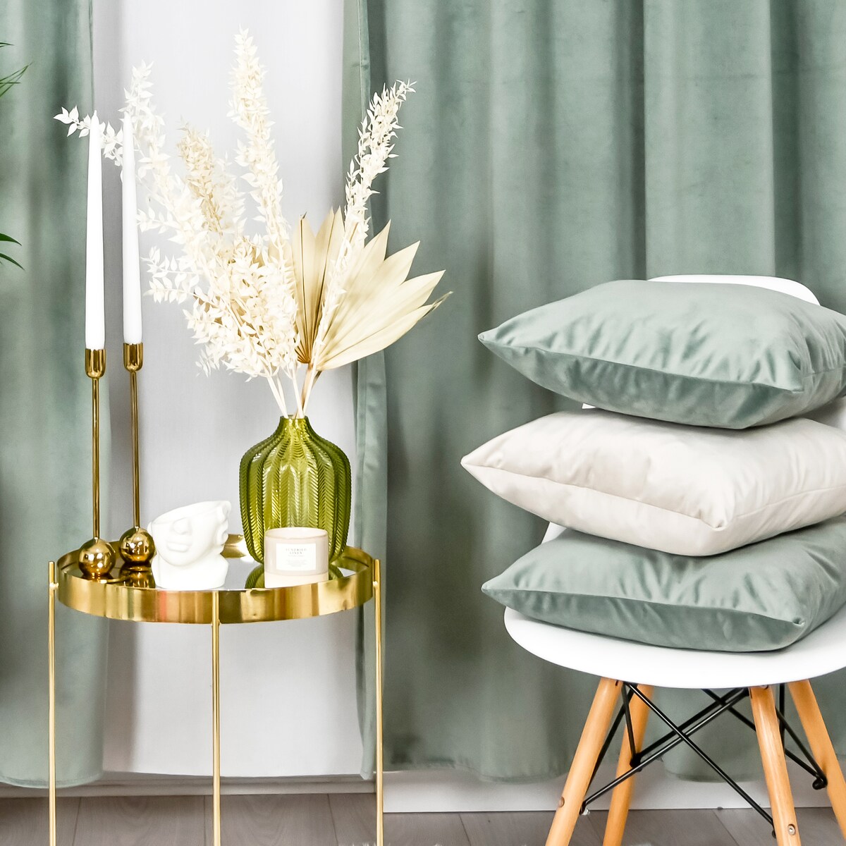 Welurowa poszewka do salonu w kolorze szałwii Werona 40x40 cm