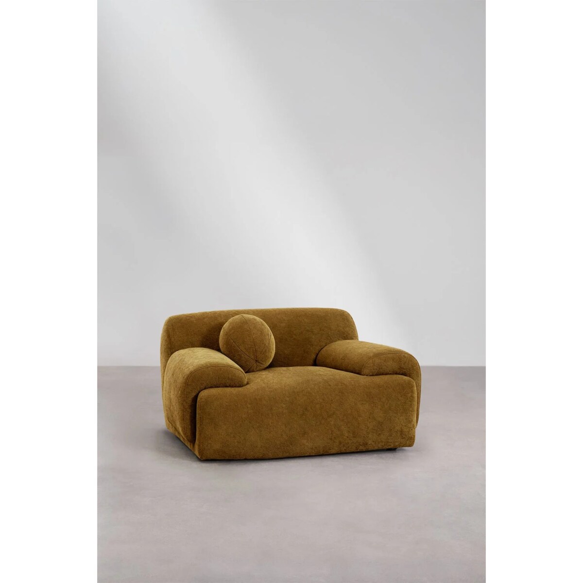 Fotel tapicerowany z poduszką Shirina, ciemny musztardowy