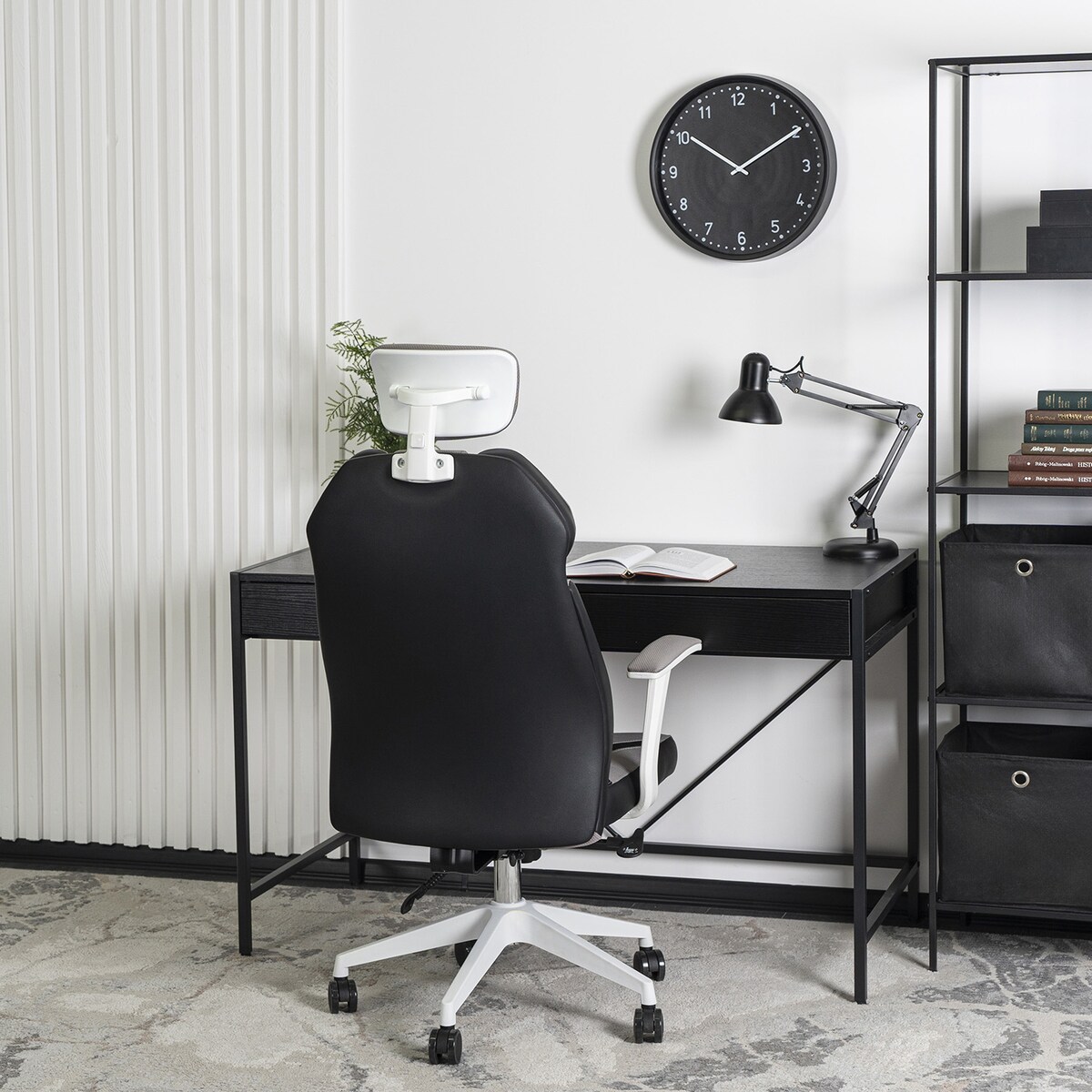Krzesło biurowe obrotowe ergonomiczne szare-białe DUNCAN