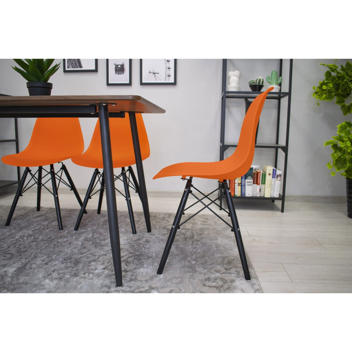 Krzesło Do Jadalni Kuchni Salonu Osaka Pomarańcz / Nogi Czarne