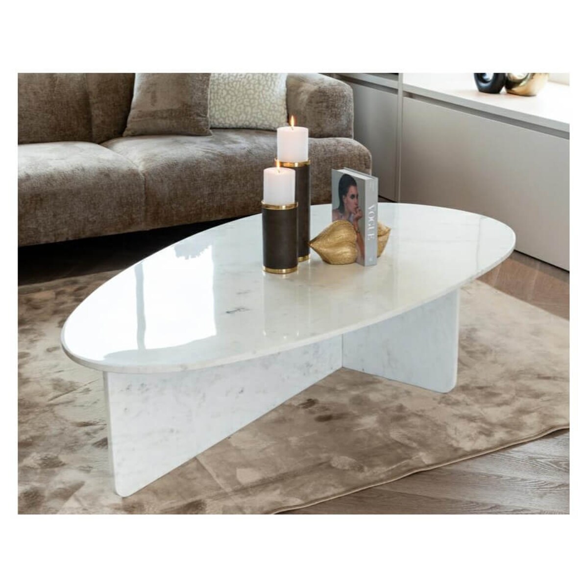 Marmurowy stolik kawowy Brandon 7070 Richmond Interiors elegancki do salonu biały