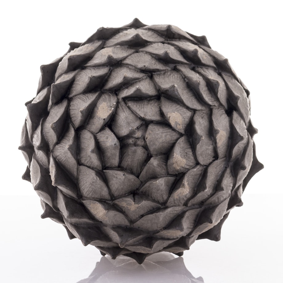 Ozdoba - karczoch 35x20x20 szary kulisty