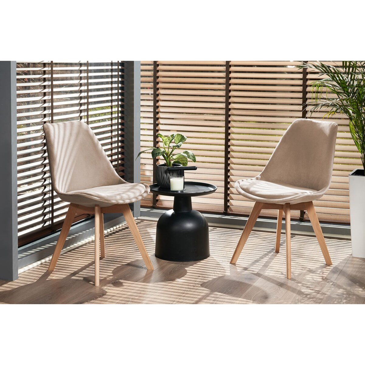 Krzesło tapicerowane welurowe BARI beżowe