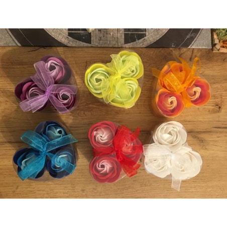 PACHNĄCE KWIATY MYDLANE BOX na urodziny prezent