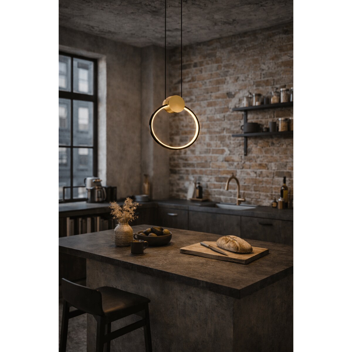 LAMPA WISZĄCA ZAFIRO S MOSIĄDZ CZERŃ