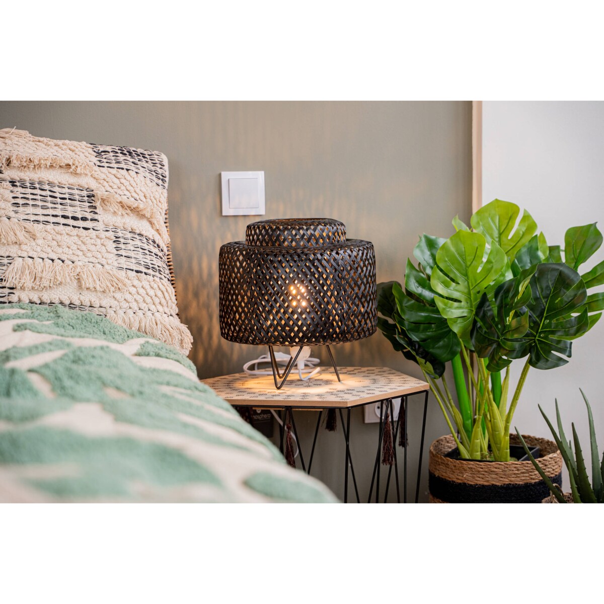 Lampa stołowa boho LIBY, bambusowa plecionka, Ø 25 cm